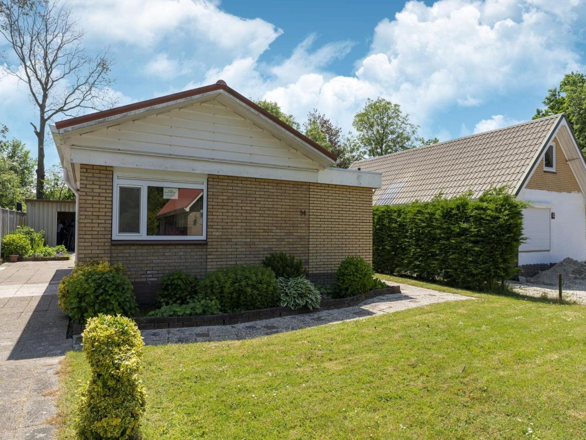Beautiful With Private Garden Vakantiehuis Baarland