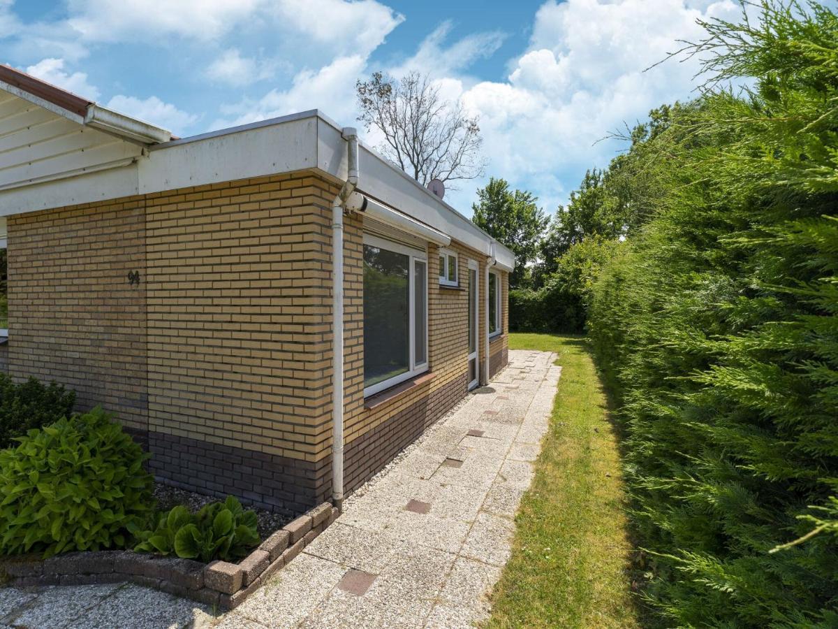 Beautiful With Private Garden Vakantiehuis Baarland